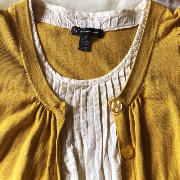 Sweater - Picture 4 of 4